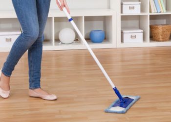 Qual a melhor resina para piso de madeira?