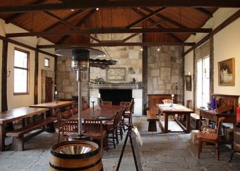 Forro de gesso ou madeira: qual é o melhor?