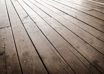 O que fazer com um piso de taco velho?